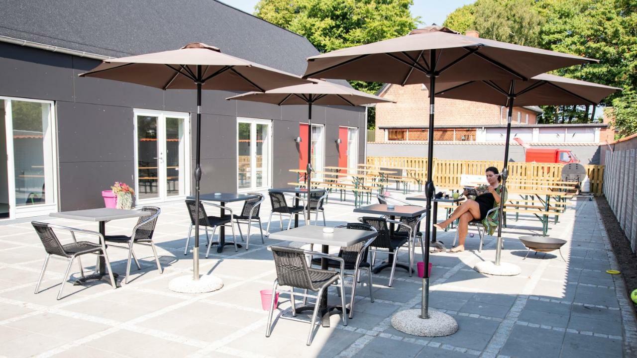 Pitstop Idestrup Hotel Exterior photo